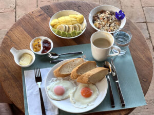 breakfast served in north star cafe