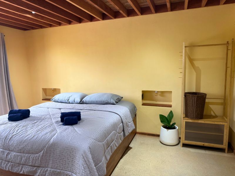 nscf cocoa hut bedroom